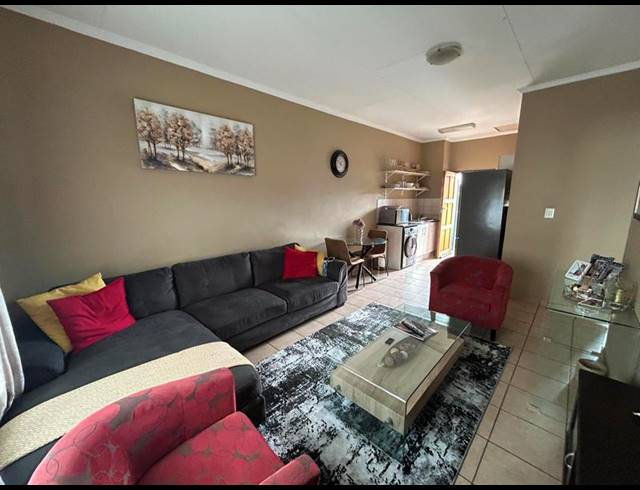 2 BEDROOM PROPERTY TO RENT IN NOORDWYK